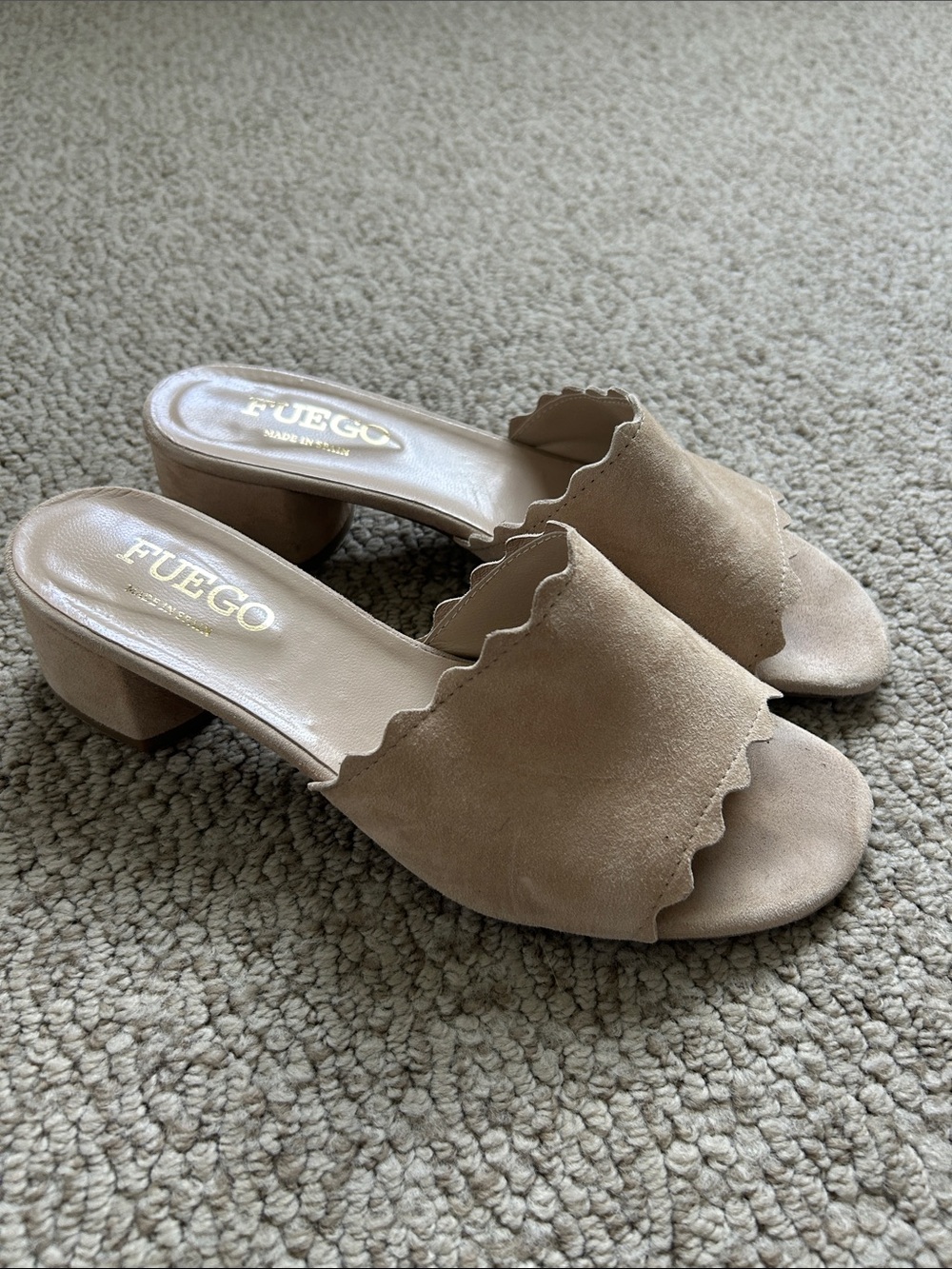 Made in Spain Beige Scalloped Suede Block Heel Mules
